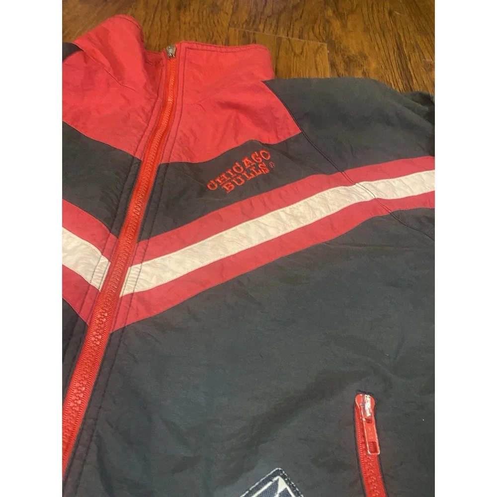 Vintage Chicago Bulls Kids Med Windbreaker Jacket Team Athletics Black Red NBA